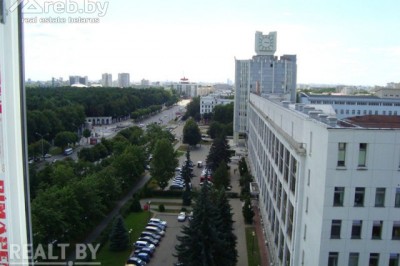Продажа 4-комнатной квартиры в Минске