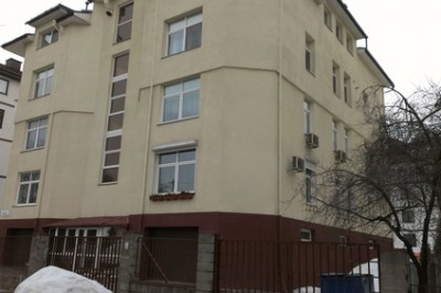 'Трехкомнатная квартира в элитном жилом комплексе 'Залаты Маёнтак''