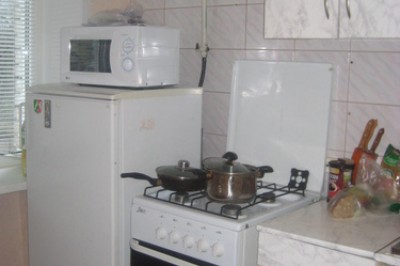 Продам 2-комнатную квартиру в хорошем районе.