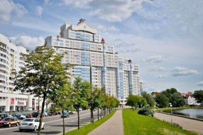 4-комнатная квартира, улица Пулихова, 43