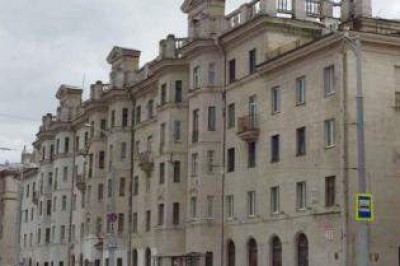 2-комн.  квартира,  Ульяновская ул,  32,  3/5,  площадь:  общая 58,7 кв. м.,  жилая 36,6 кв. м.,  кухня 7,3 кв. м.,  с/у раздель