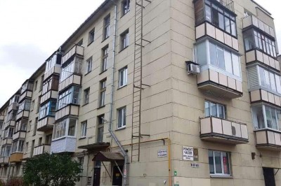 Купить 2-комнатную квартиру в Минске, ул. Хмельницкого, д. 10