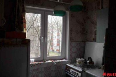 1-комн.  квартира,  Голодеда ул,  17 к1,  2/5,  площадь:  общая 32,1 кв. м.,  жилая 16,9 кв. м.,  кухня 6,1 кв. м.,  с/у раздель